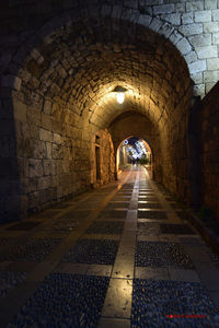 Illuminated tunnel