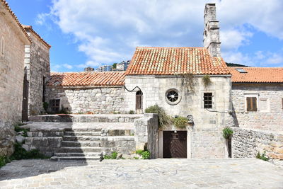 Exterior of temple against sky
