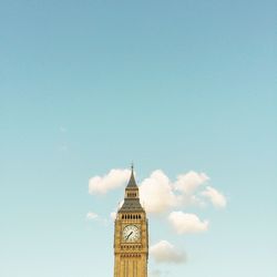 Low angle view of big ben against sky