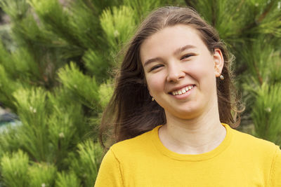 Portrait of a smiling young woman