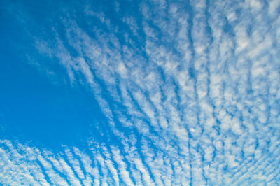 Low angle view of vapor trail in sky