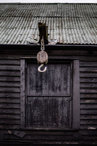 Clothes hanging on roof of house