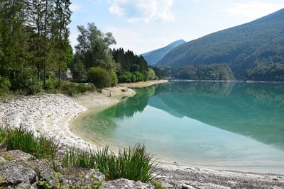 Scenic view of lake barcis against sky