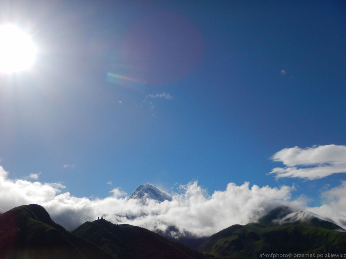 sky, nature, beauty in nature, sunlight, sun, outdoors, mountain, scenics, tranquil scene, tranquility, cloud - sky, day, no people