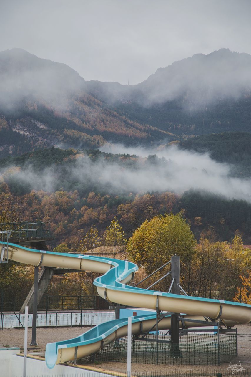 SCENIC VIEW OF MOUNTAINS