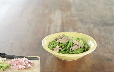 Close-up of salad in bowl on table