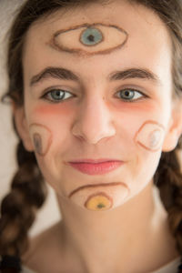 Close-up portrait of teenage girl