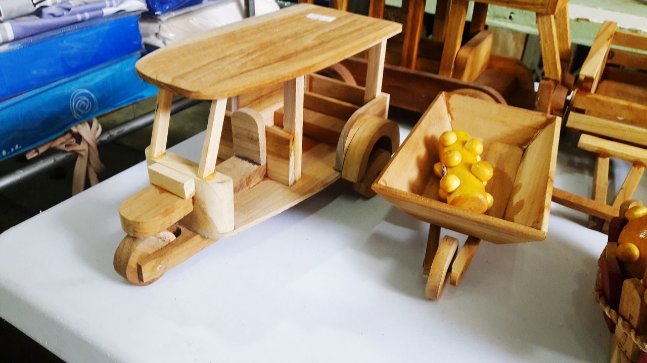 HIGH ANGLE VIEW OF EMPTY TABLES AND CHAIRS