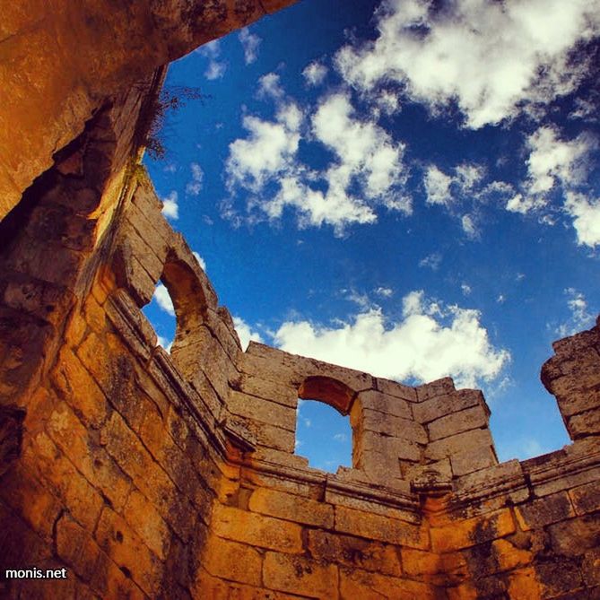 architecture, built structure, low angle view, building exterior, sky, history, arch, stone wall, old, cloud - sky, brick wall, the past, cloud, old ruin, building, wall - building feature, day, ancient, no people, outdoors