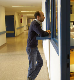 Man at checkout in hospital