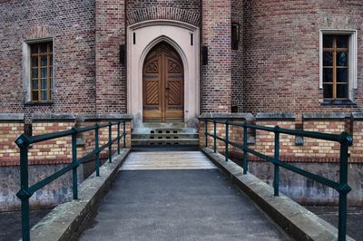 Empty entrance of building