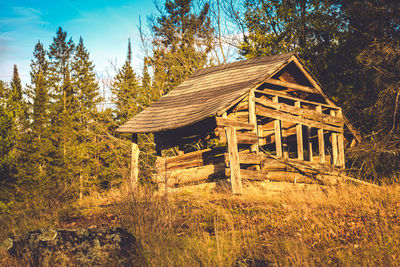 An old wooden shack in disrepair