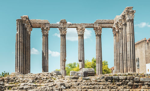 Old ruins against sky