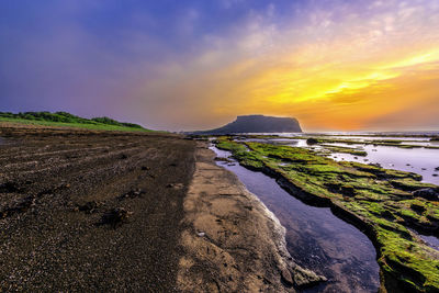 Sunrise at jeju do seongsan ilchulbong, jeju island, south korea