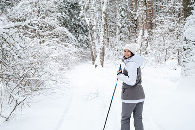 Skier a woman