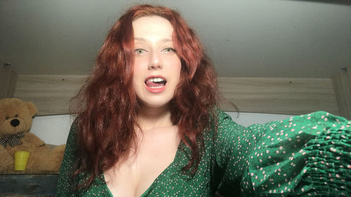 Portrait of a beautiful young woman