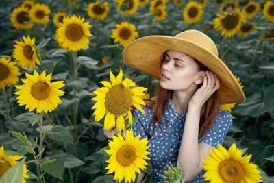 Portrait of woman wearing hat