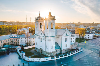 Aerial view of buildings in city