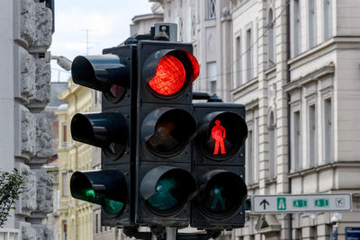 Red light at a traffic light in city.