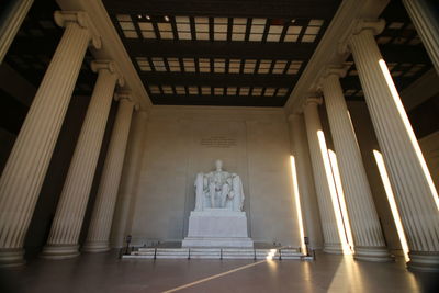 Statue of building
