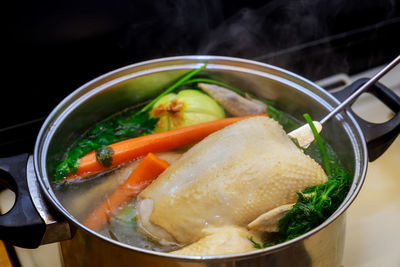 Close-up of noodles in bowl on table