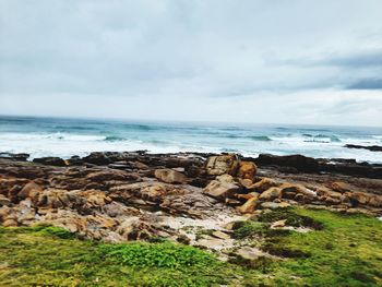 Relaxing day on the rocks of kaysers beach