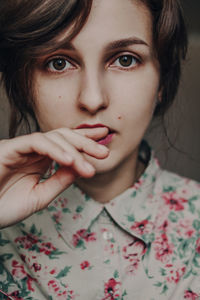 Close-up portrait of young woman