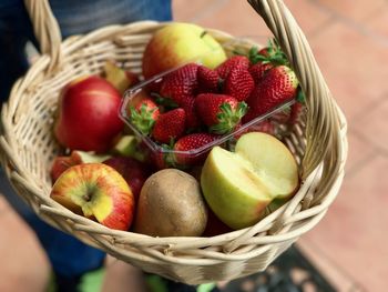 Close-up of fruits in bowl