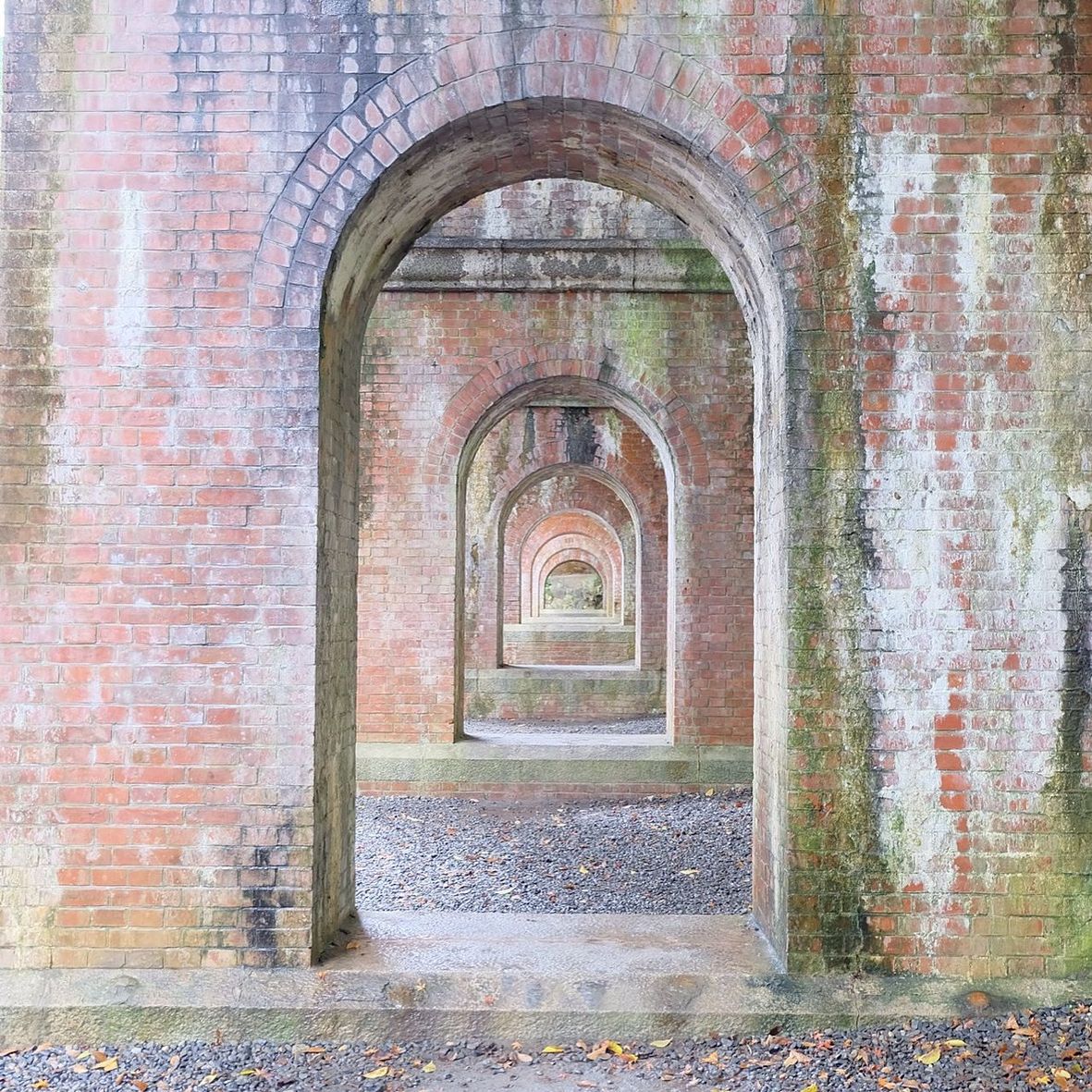 arch, architecture, built structure, building exterior, entrance, stone wall, door, brick wall, old, wall - building feature, archway, window, history, day, closed, house, doorway, building, no people, wall