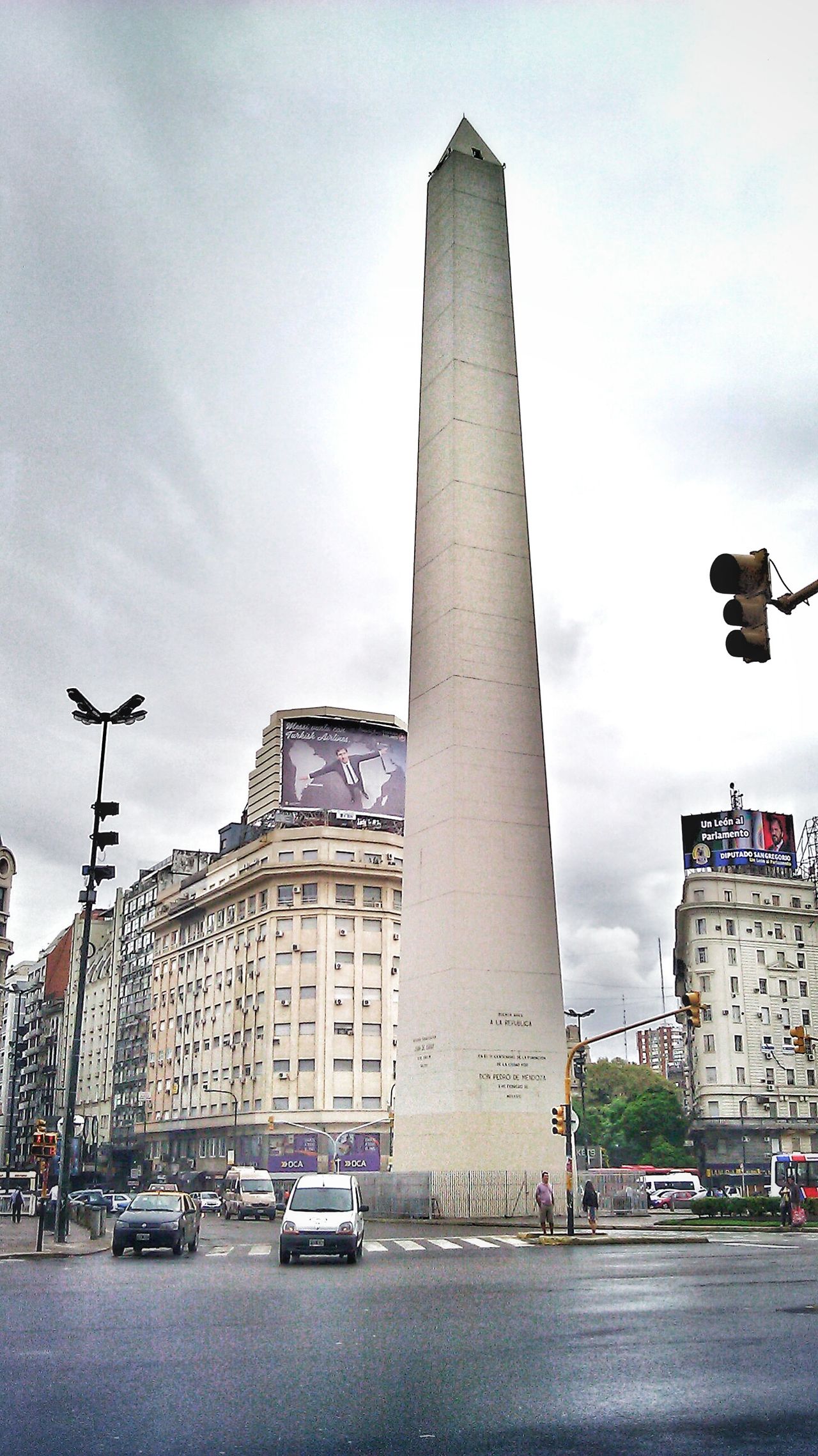 Av. 9 De Julio y Av. Belgrano