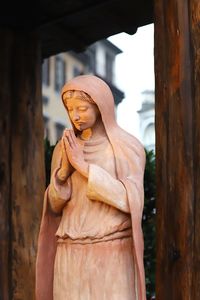 Sculpture of buddha statue