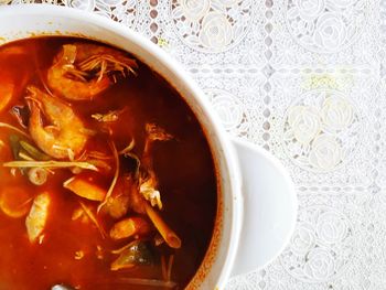 Directly above shot of noodles in bowl on table