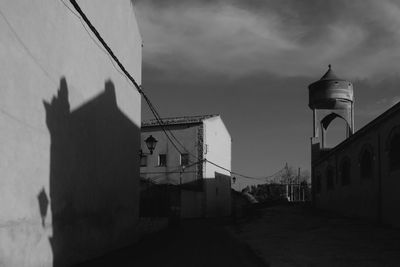 Built structure against sky in city