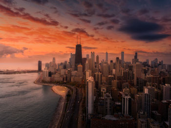 Chicago gold coast aerial panoramaat sunrise