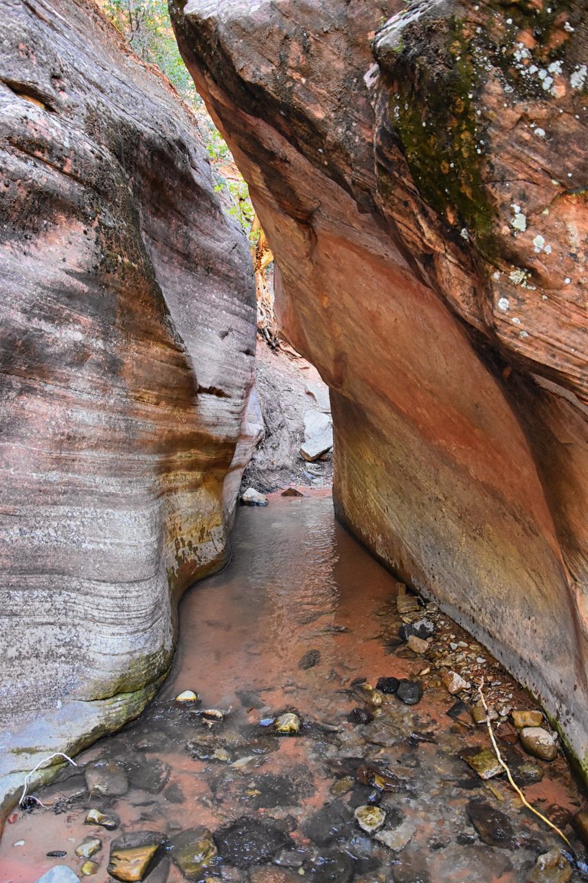 ROCK FORMATIONS IN A SUNLIGHT