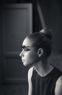 Close-up portrait of young woman