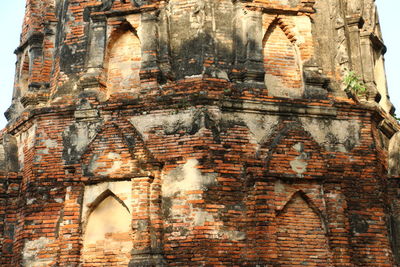 Old ruins of a building