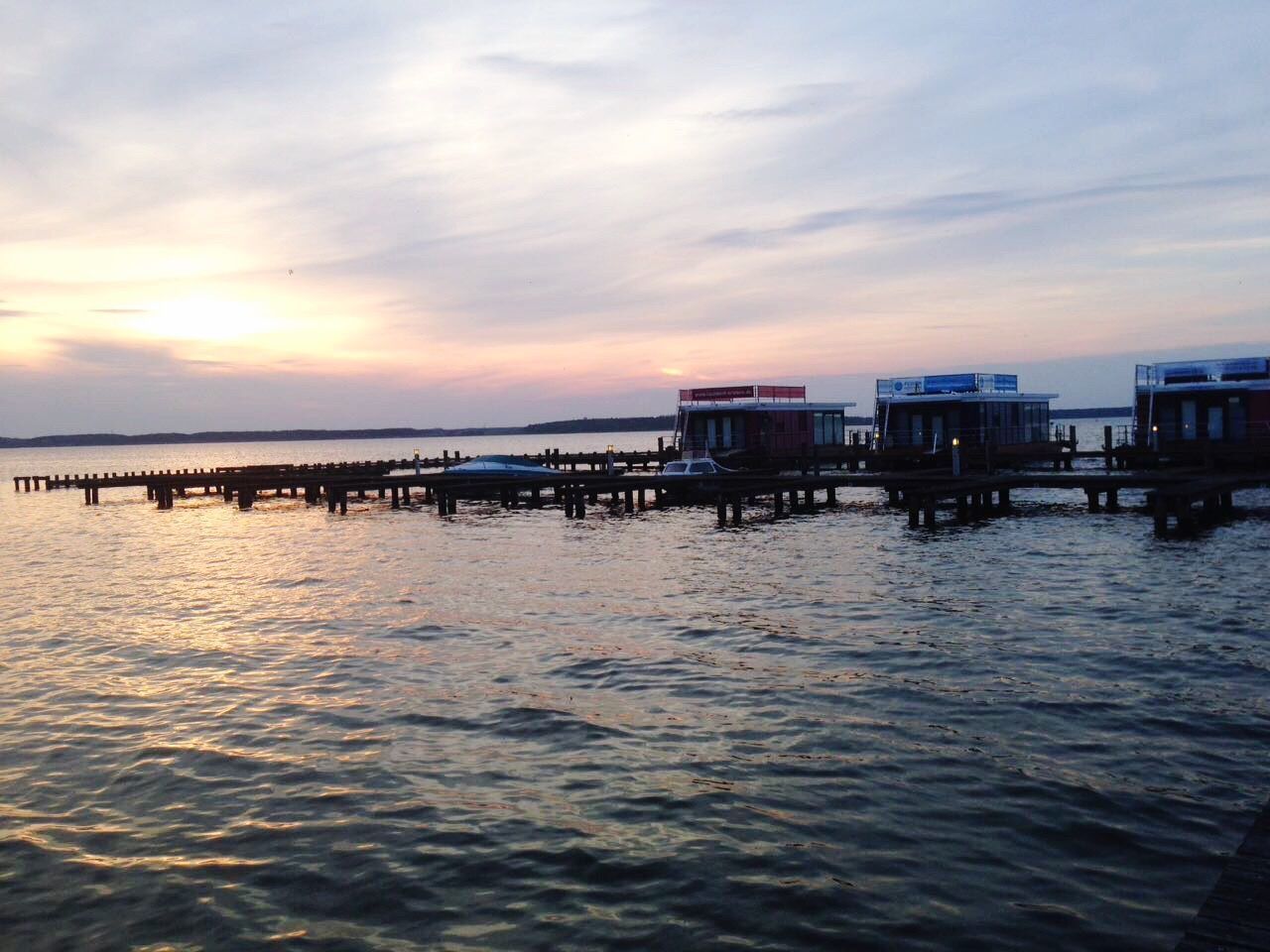 VIEW OF SEA AGAINST SKY DURING SUNSET