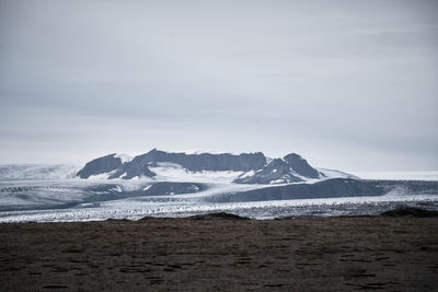 Scenic view of vatnajökull against sky