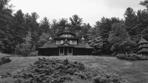 Found this structure near an old church located in catskills, ny. 