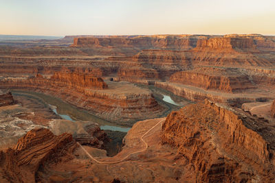 Scenic view of colorado river at dead horse state park in utah against clear sky