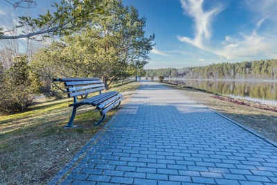 Empty bench in park