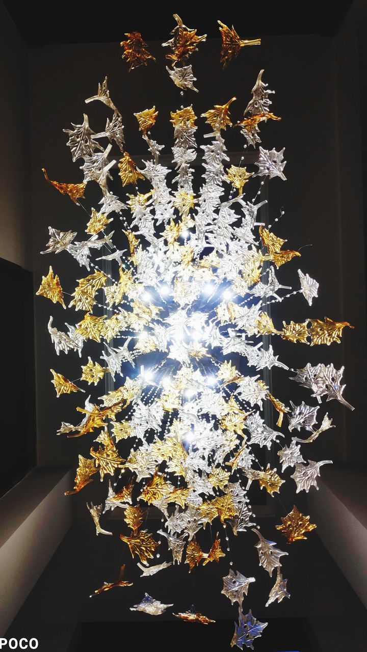 chandelier, light fixture, christmas decoration, decoration, illuminated, indoors, lighting, no people, tree, lighting equipment, holiday, celebration, christmas, plant, flower, nature, yellow, christmas tree, branch, hanging, shape, art