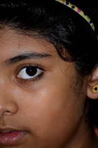 Close-up portrait of girl 