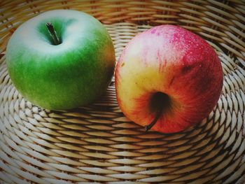 Close-up of apples in basket