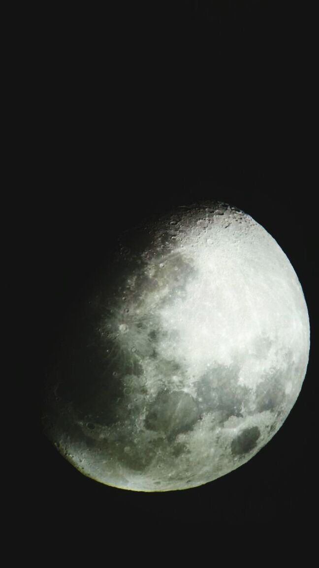 CLOSE-UP VIEW OF MOON