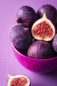 Close-up of fruits in bowl