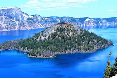 Panoramic view of lake against sky