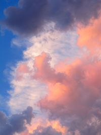 Low angle view of cloudy sky