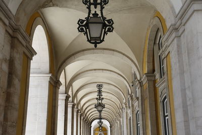 Lighting equipment hanging from ceiling